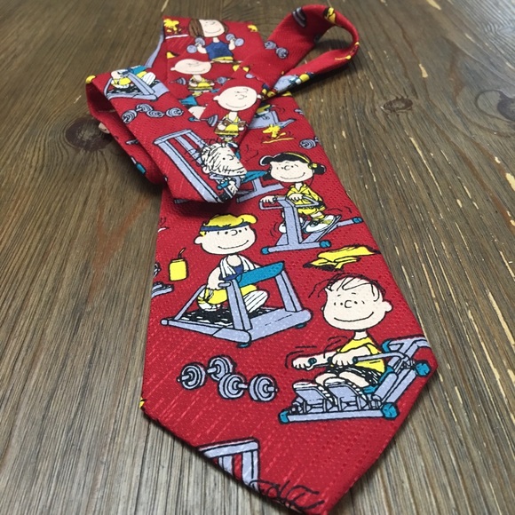 Peanuts Charlie Brown Gym Weight Training Red Tie - Picture 6 of 7